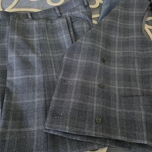 Lauren Ralph Lauren Charcoal Gray Windowpane Plaid Suit Trousers & Vest